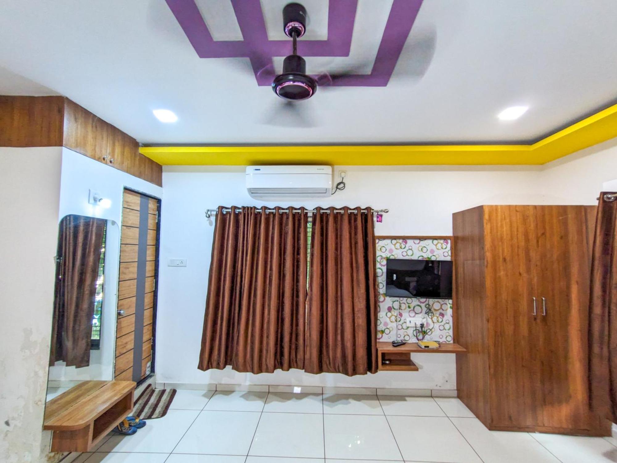 Samrat Homestay Garudeshwar Buitenkant foto