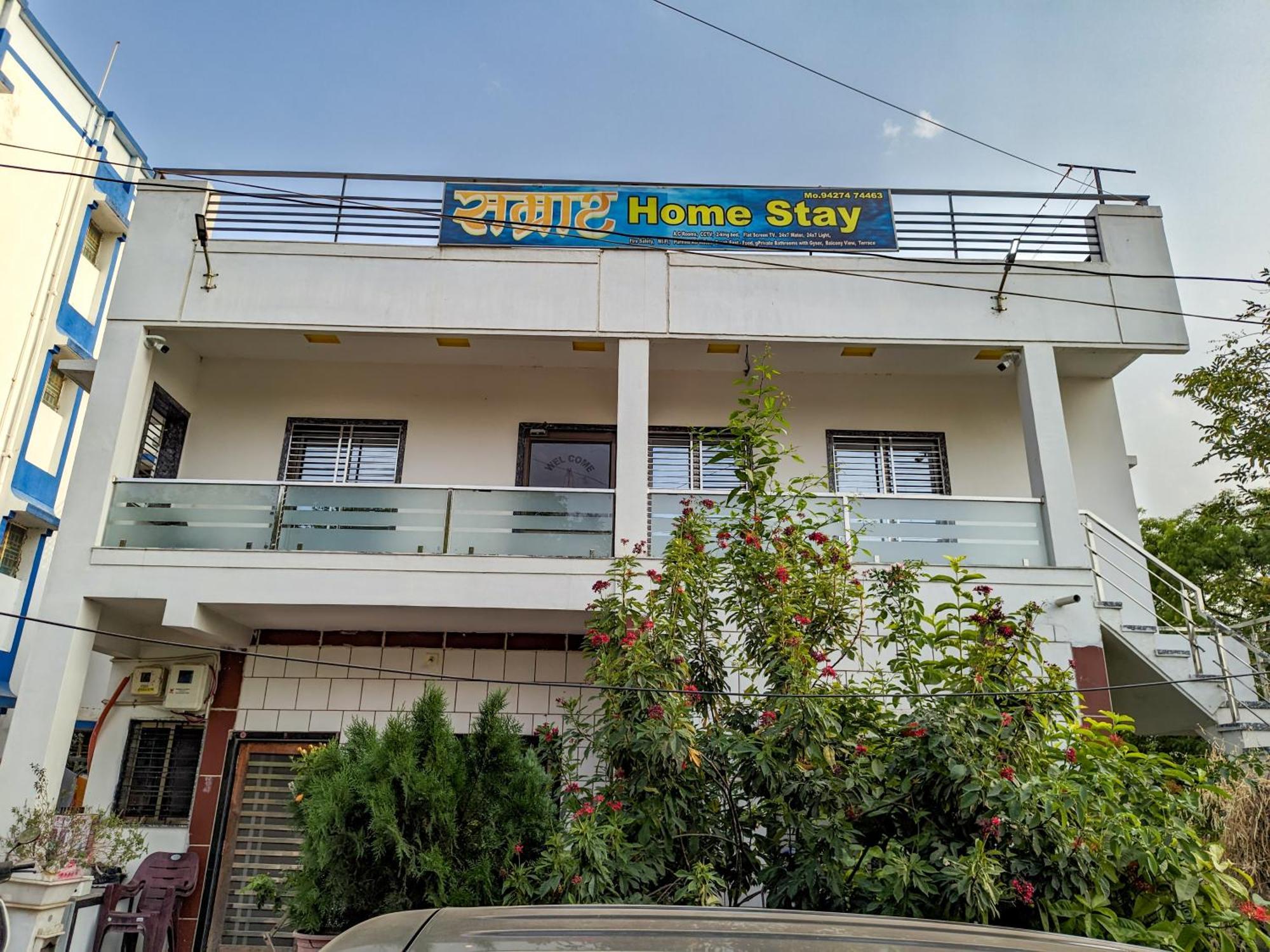 Samrat Homestay Garudeshwar Buitenkant foto